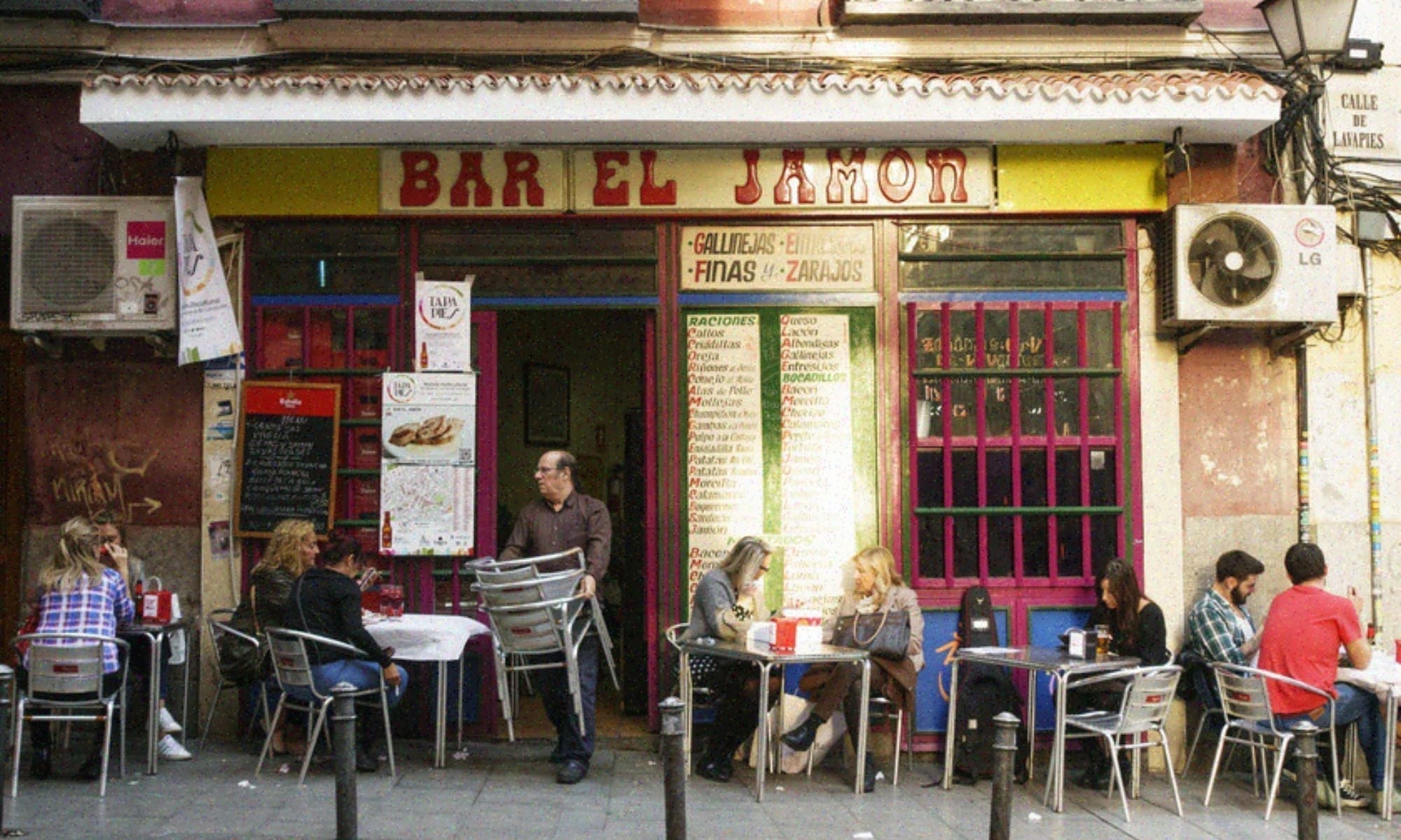 What is an aperitivo? (and why it's not just a snack)